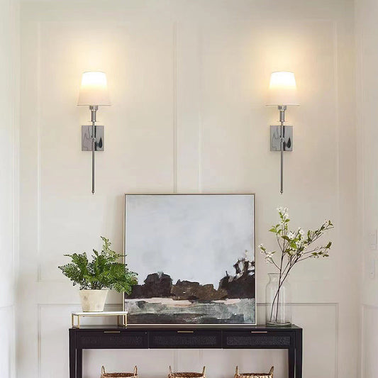 💡 50 % RABATT! Vegglampe med stoffskjerm – klassisk stil, mykt lys, enkel å montere – gir ethvert rom et løft. 🏠💛